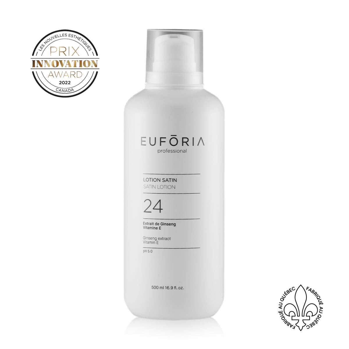 Flacon de Lotion Satin #24, 500 ml, avec étiquette indiquant "Extrait de Ginseng", "Vitamine E", décoré du prix "Innovation Award 2022" et du label "Fabriqué au Québec".